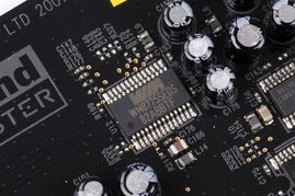 创新Sound BlasterX Fi Titanium Fatal1ty Champion系列钛金专业版声卡 专业音频升级利器